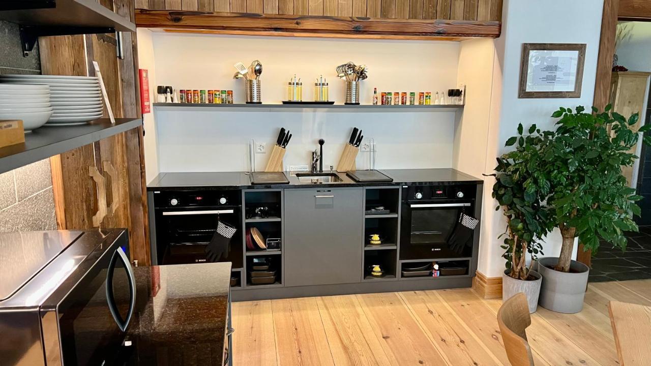 Spannort Family Home With Common Kitchen And Self Check-In Енгельберг Екстер'єр фото